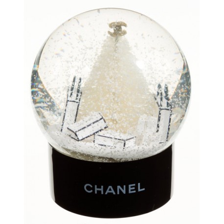 Luxury snowglobe 180